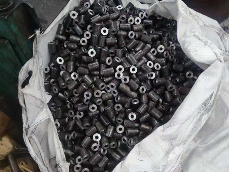 切割小口径无缝管